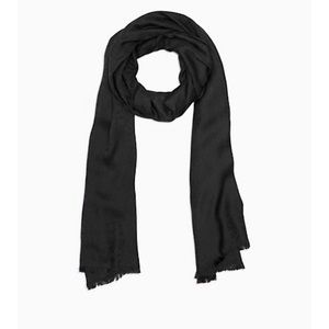 NWT Calvin Klein Pashmina Scarf